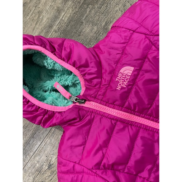 The North Face Infant Girls Reversible Mossbud Swirl Hooded Jacket Pink 6-12MO - Picture 2 of 8